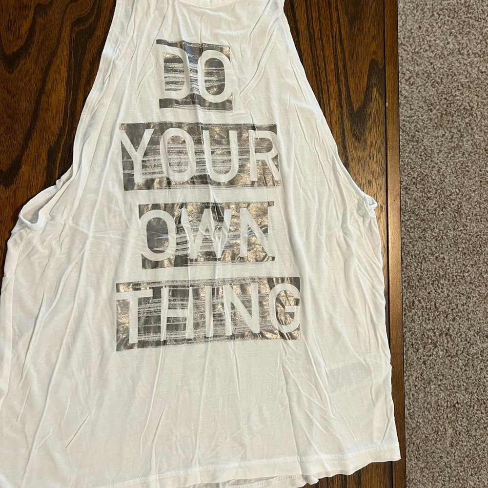 Reebok Do Your Own Thing White Light Weight Sleeveless Tank Top Size Medium